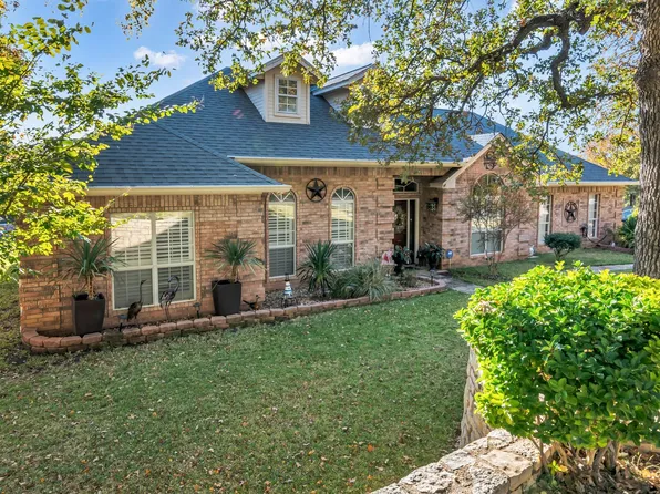 5411 Corto Dr, Granbury, TX 76049