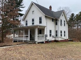 689 N Main St, Killingly, CT 06239