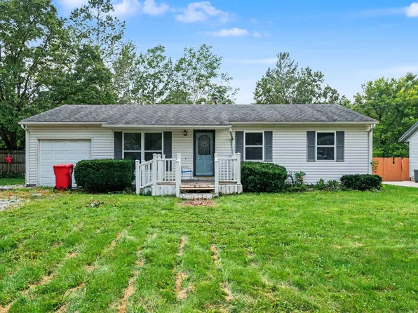 2437 Mercer Dr, Marion, OH 43302