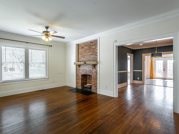 2nd image of 1212 Highland Dr