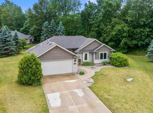 6305 Tree Top Trl, Fort Wayne, IN 46845