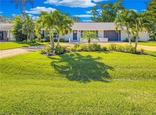 1248 Morningside Dr, Naples, FL 34103
