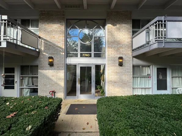 7740 Donnybrook Ct APT 202, Annandale, VA 22003