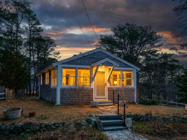 79 King Phillip Road, Wellfleet, MA 02667