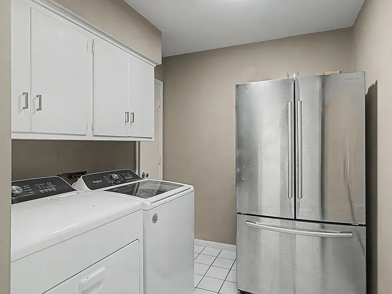 8311 Juniper St — Photo 33