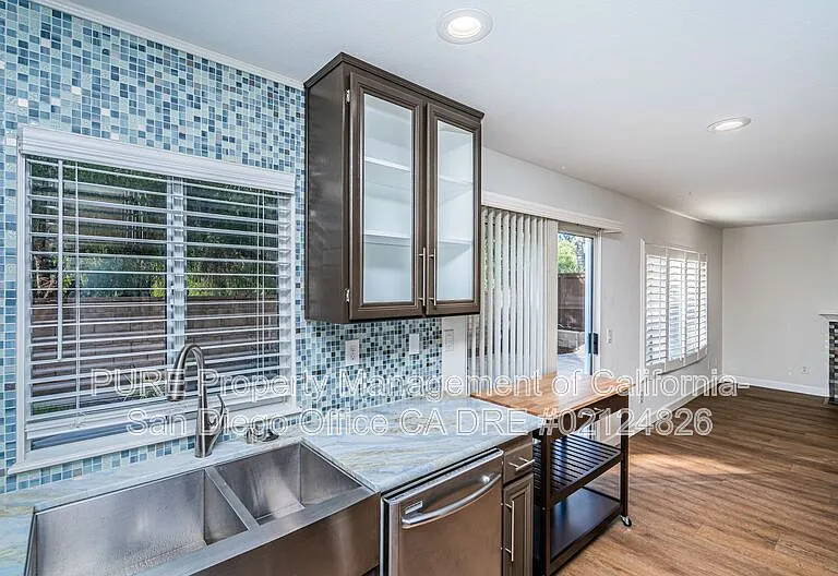 724 Whispering Trails Dr — Photo 20
