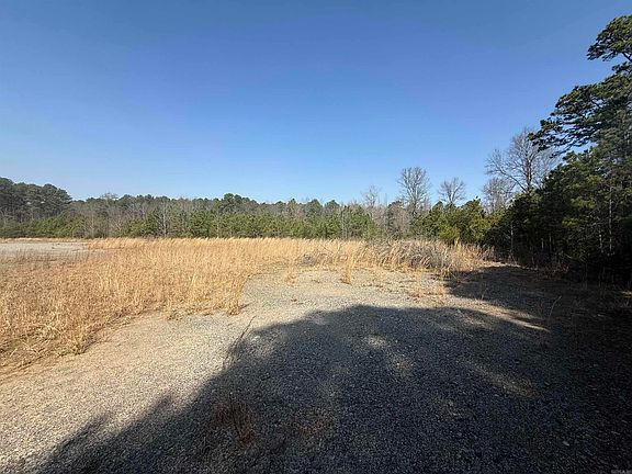 3rd image of Rubes Rd