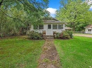 255 W Elm St, Mount Ida, AR 71957