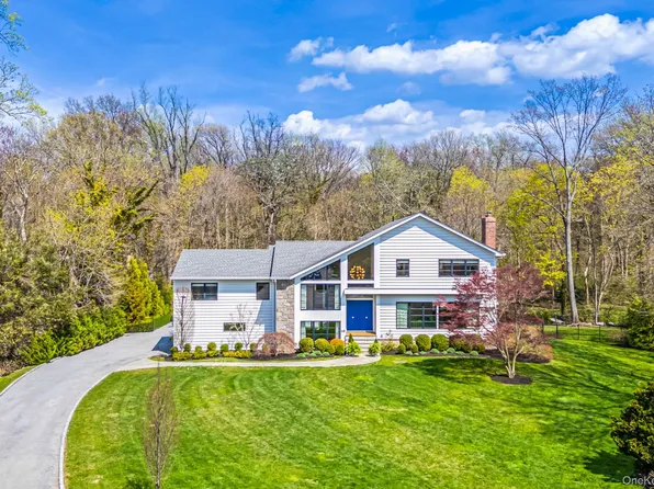 68 Brookside Drive, Manhasset, NY 11030