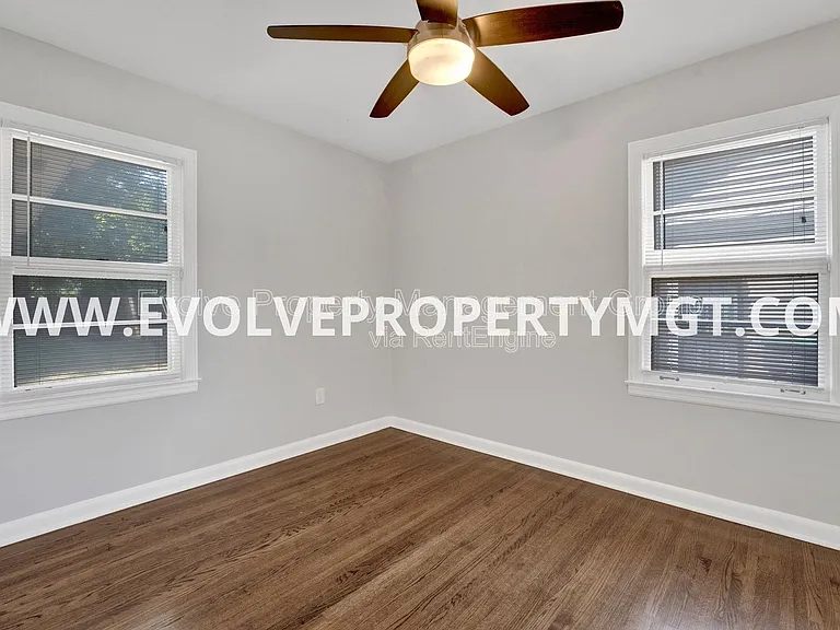 1257 Whitewater Rd — Photo 5