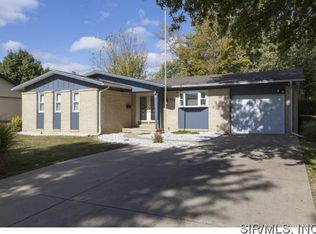 412 Dartmouth Dr, O'Fallon, IL 62269