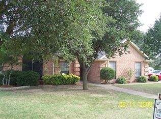 309 Saddle Hills Rd, Burleson, TX 76028