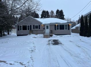 8 Lincoln Street, Presque Isle, ME 04769