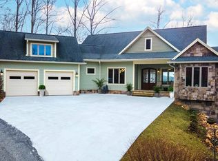 142 Hickory Nut Trl, Sylva, NC 28779