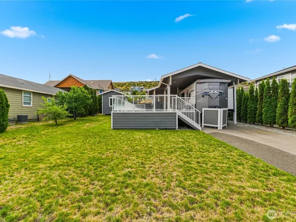 400 W Emerson Drive, Orondo, WA 98843