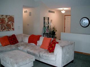 6937 Saratoga Ct, Waterville, OH 43566