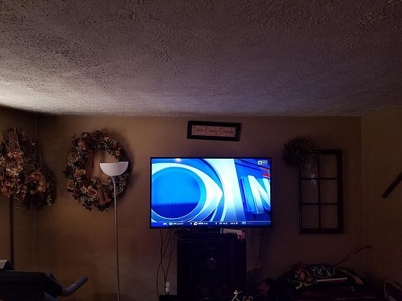5th image of 371 Gawaine Dr