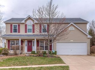 152 Birchwood Trail Dr, Maryland Heights, MO 63043