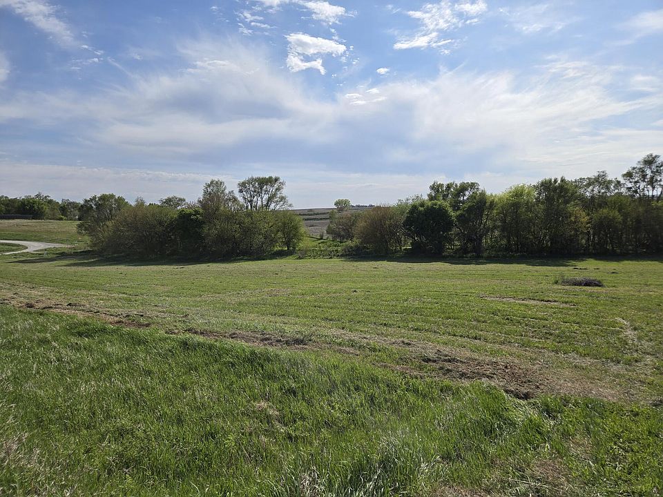 1st image of 51912 275th St