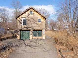 118 Rail Rd, Colchester, VT 05446