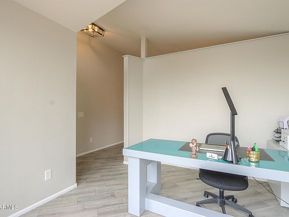 5th image of 42487 W HALL Drive