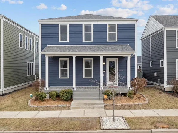 3013 Harpool St, Saint Charles, MO 63301