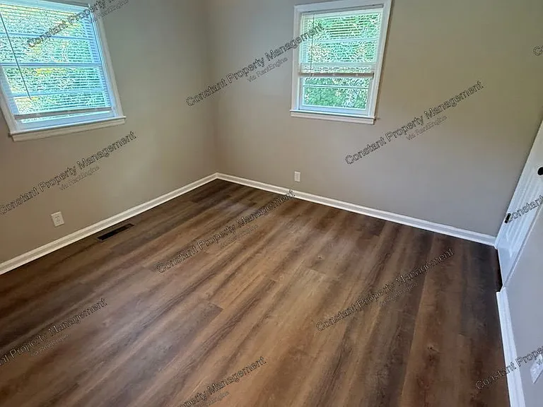 2166 Ollie Dr — Photo 8