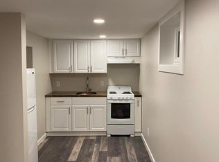147 8th Ave N, Hopkins, MN 55343
