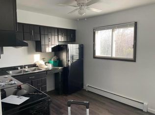 710 E 72nd Pl #B, Merrillville, IN 46410