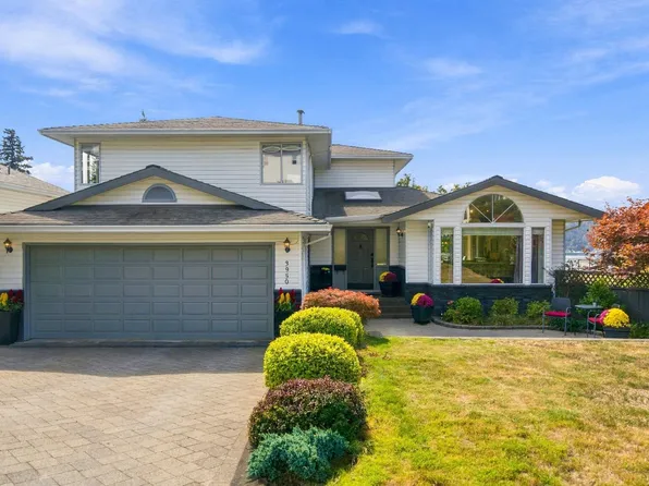 3950 Sparrow Ln, North Vancouver, BC V7G 2M8