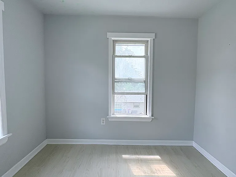 97 Fairview Ave #2 — Photo 12