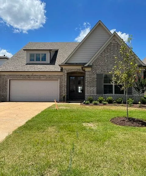 80 Briar Hollow Ln — Photo 1