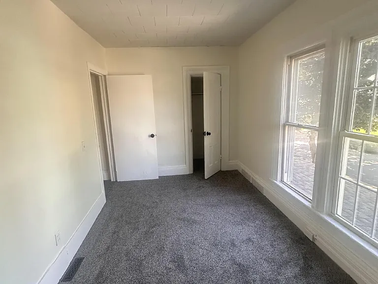 226 Fulton Ave #UP — Photo 4