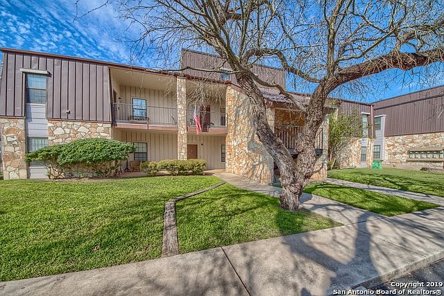 1st image of 472 Seele St APT 7