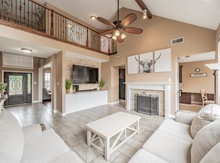 275 Meadowside Dr, Keller, TX 76248