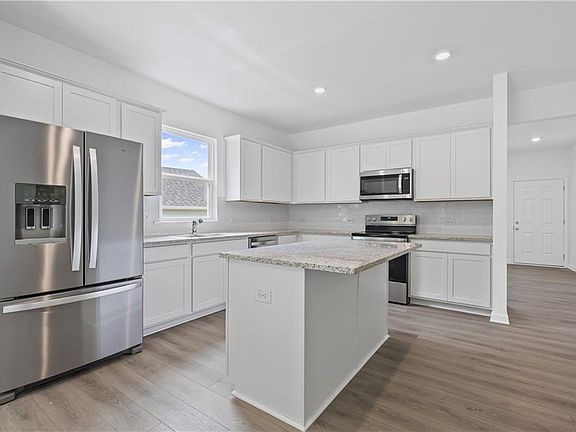 7th image of this home