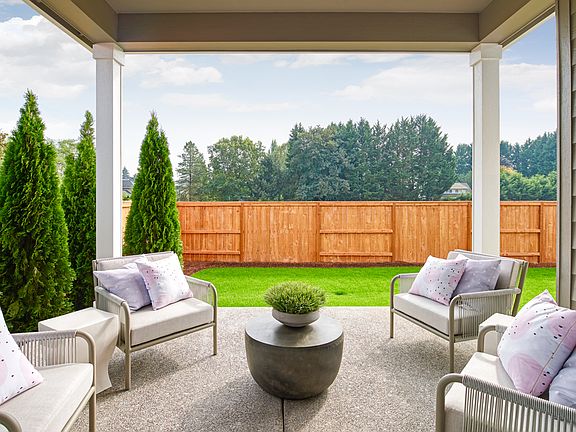 Alexandrite Patio