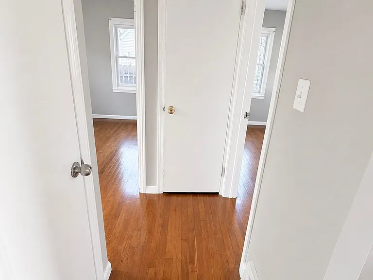 8251 Evergreen Ave — Photo 5