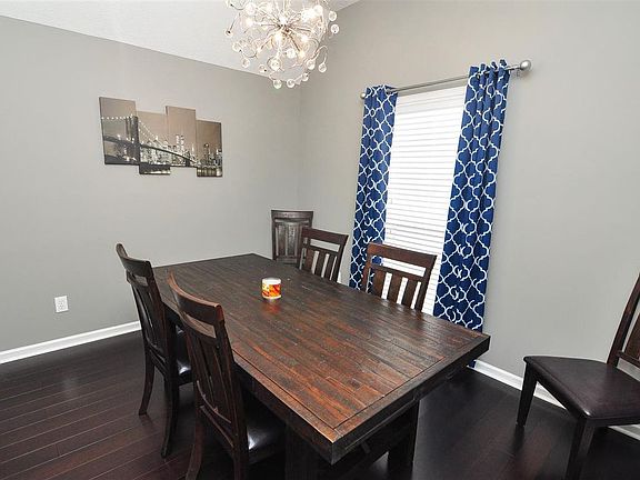 4th image of 7455 Drew Valley Dr
