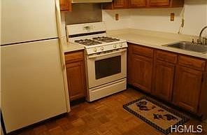 3rd image of 254 Concord Ln