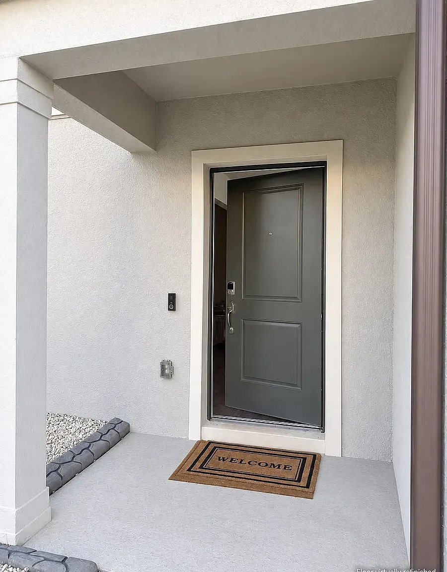 4 bed, 2894 sqft, $4,000 — Photo 3