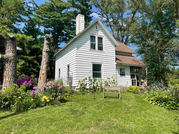 S3604 Haase Ln, Viroqua, WI 54665