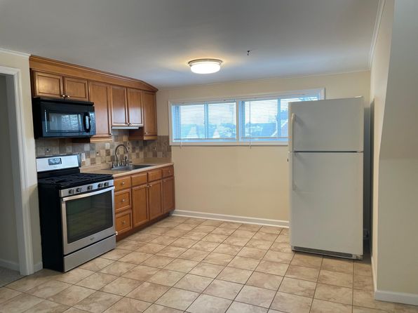 (undisclosed Address)