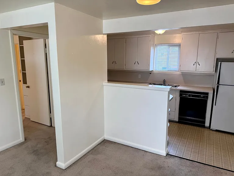 1840 Mill St #F — Photo 4