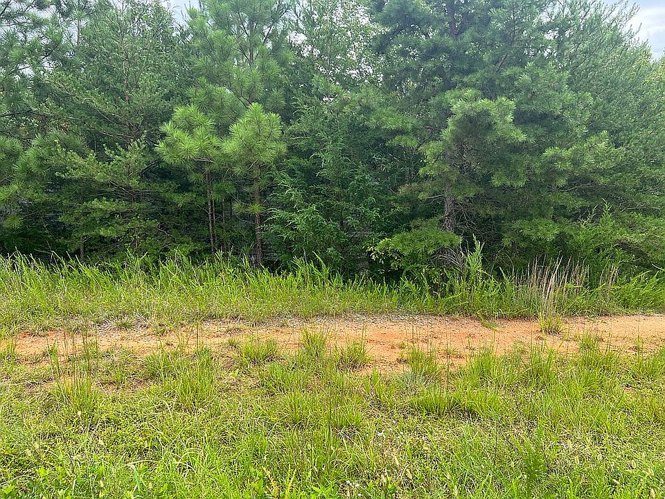 2nd image of 5194 Sandy Ridge Rd