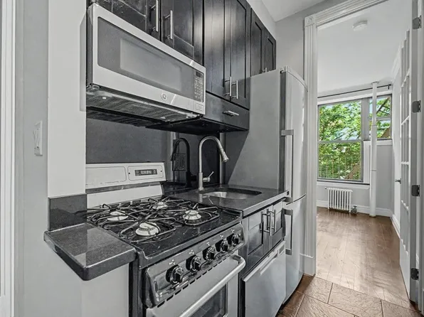 221 Mott Street image 1 of 8