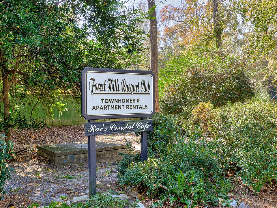 Forest Hills Racquet Club