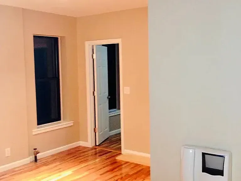 305 E 95th St #3D — Photo 14