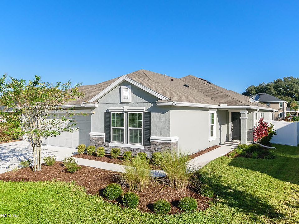 1st image of 364 Heritage Oaks Dr