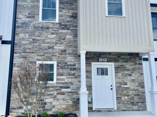 556 Leesville Rd, Lynchburg, VA